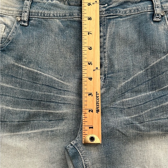 Yellowstone Dutton Ranch Jeans Womens XXL 37 Waist Boot Cut Denim White Washed - Picture 11 of 14